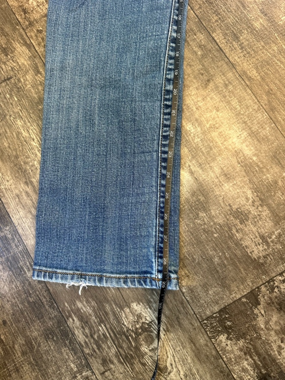 Calvin Klein Vintage Woman’s Straight Leg Cotton Jeans Size 28/6 - Picture 9 of 9